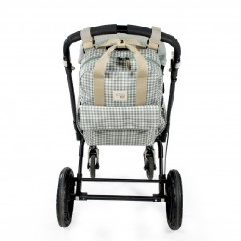 walking-mum-mochila-maternal-i-love-vichy_605b8f3c5a9a5-800×800